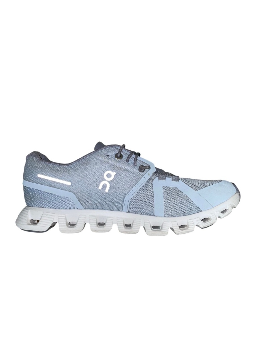 On cloud running 5 shoes womens 7.5
